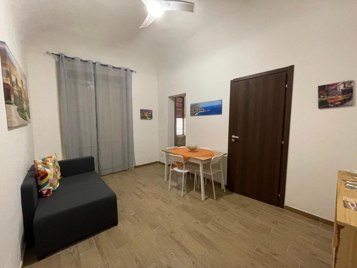 Le Colonne Del Massimo Apartment Παλέρμο Εξωτερικό φωτογραφία